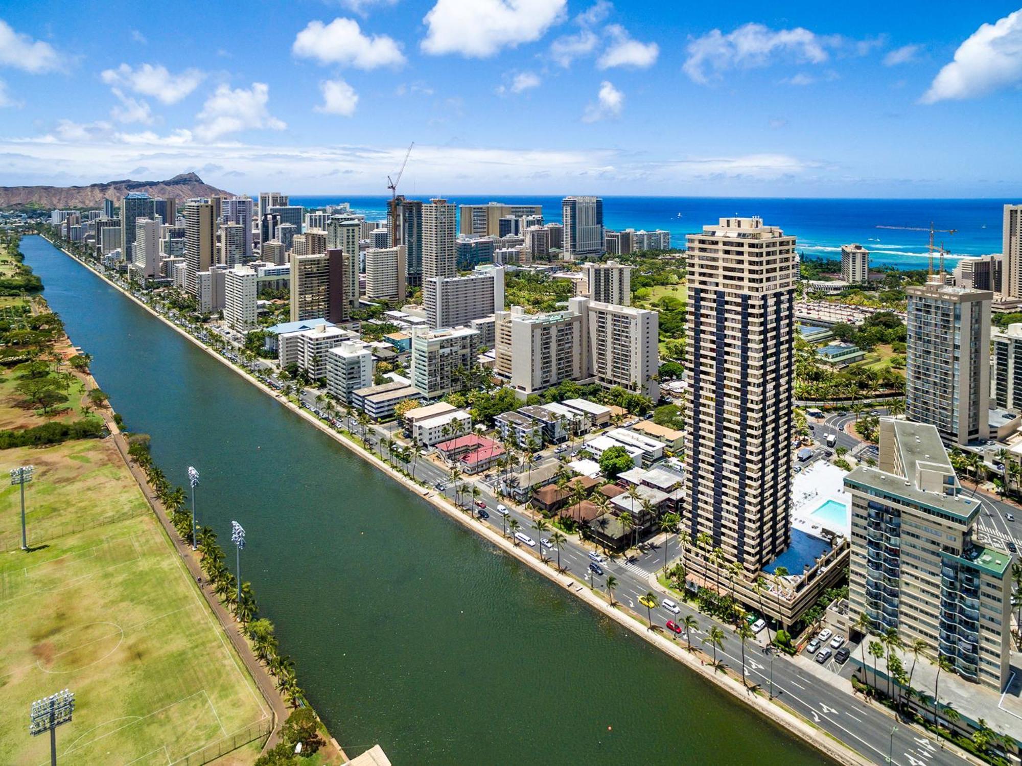 Апартаменти Hawaiian Monarch Penthouse 401 By Hawaii Ocean Club Гонолулу Екстер'єр фото